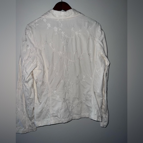 Johnny Was | Vintage White Embroidered Button-up Jacket - Picture 11 of 11